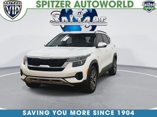 Snow White Pearl 2023 Kia Seltos EX