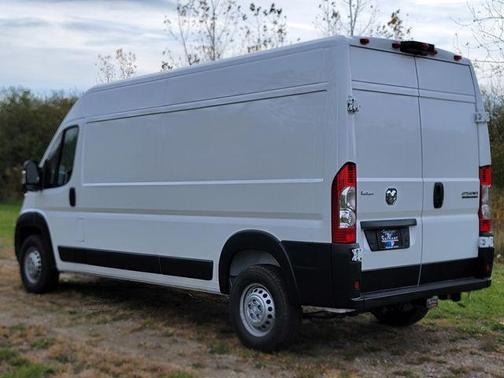2025 RAM ProMaster 2500 Tradesman