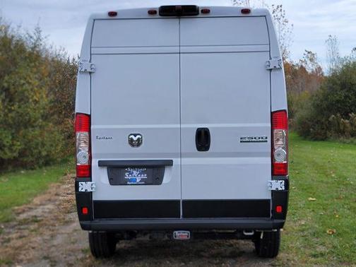 2025 RAM ProMaster 2500 Tradesman