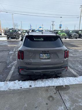 2025 Kia Sorento SX