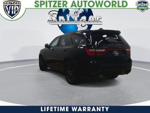 DB Black Crystal Clearcoat 2026 Dodge Durango GT Plus