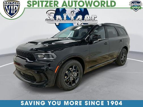 DB Black Crystal Clearcoat 2026 Dodge Durango GT Plus