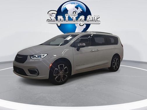 2026 Chrysler Pacifica L