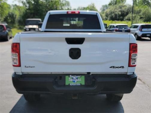 2024 RAM 2500 Tradesman Crew Cab 4x4 8' Box