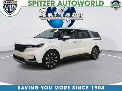 Snow White Pearl 2024 Kia Carnival EX