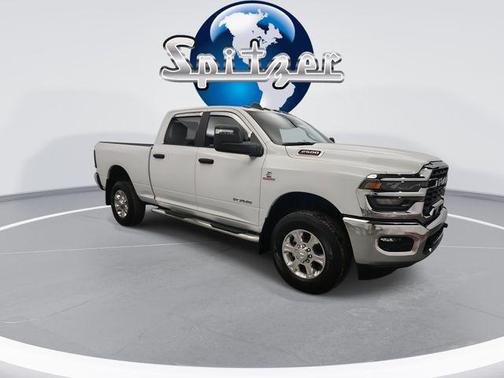 2025 RAM 2500 Big Horn Crew Cab 4x4 6'4' Box