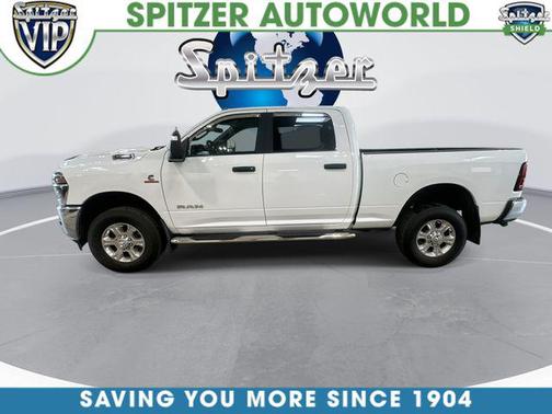 Bright White Clearcoat 2025 RAM 2500 Big Horn Crew Cab 4x4 6'4' Box