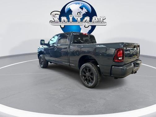 2026 RAM 2500 Big Horn Crew Cab 4x4 6'4' Box