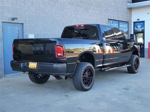 2025 RAM 2500 Tradesman Crew Cab 4x4 6'4' Box