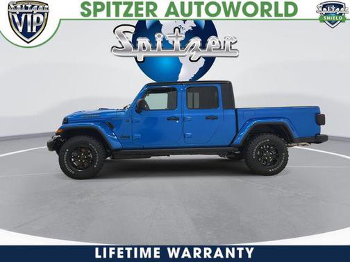 Hydro Blue Pearlcoat 2026 Jeep Gladiator Willys 4x4