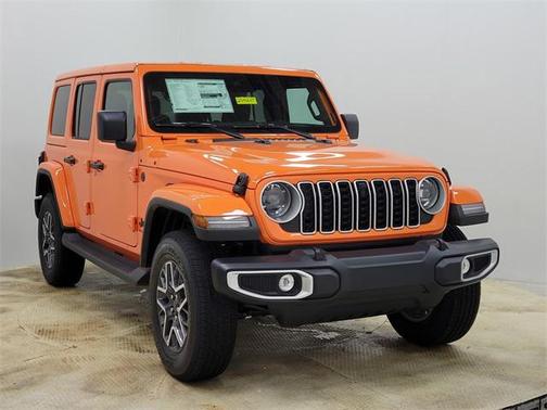 2025 Jeep Wrangler 4-Door Sahara 4x4