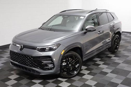 2025 Volkswagen Tiguan 2.0T SE R-Line Black 4MOTION