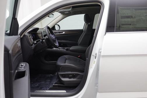 2026 Volkswagen Atlas 2.0T SEL Premium R-Line 4MOTION