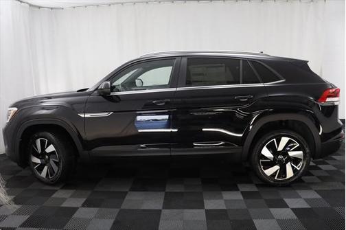2025 Volkswagen Atlas Cross Sport 2.0T SE w/Technology 4MOTION