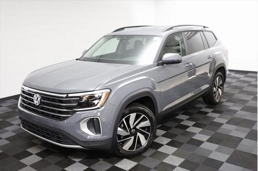 2025 Volkswagen Atlas 2.0T SE w/Technology 4MOTION