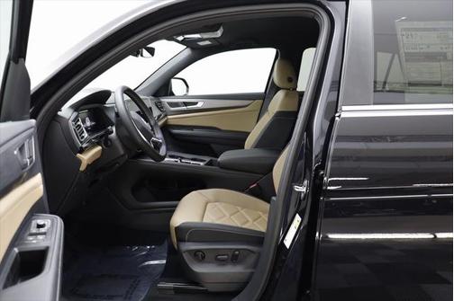 2025 Volkswagen Atlas Cross Sport 2.0T SE