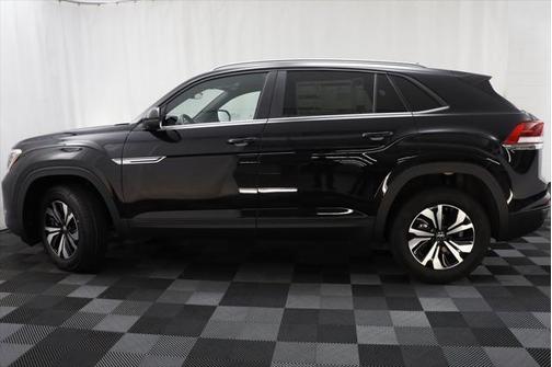 2025 Volkswagen Atlas Cross Sport 2.0T SE