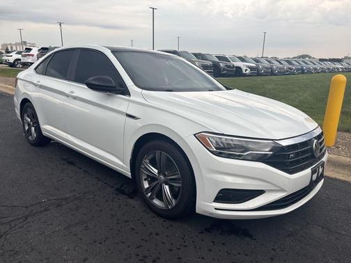 2021 Volkswagen Jetta 1.4T R-Line