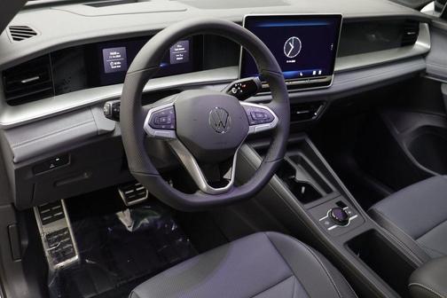 2026 Volkswagen Tiguan 2.0T SE R-Line Black 4MOTION