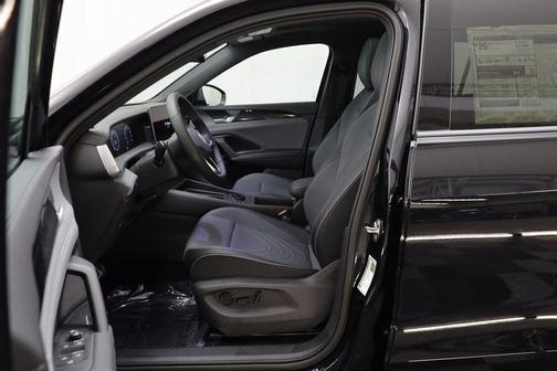 2025 Volkswagen Tiguan 2.0T SE R-Line Black 4MOTION