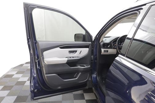 Obsidian Blue 2024 Honda Pilot Touring 8-Passenger