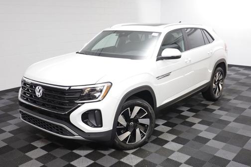 2026 Volkswagen Atlas Cross Sport 2.0T SE w/Technology 4MOTION