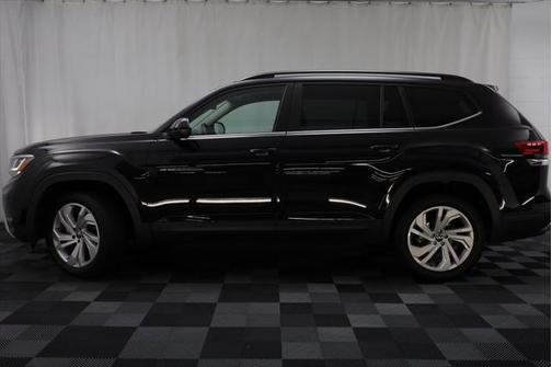 2022 Volkswagen Atlas 3.6L SE w/Technology