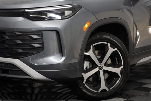 2025 Volkswagen Tiguan 2.0T SE 4MOTION