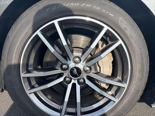 2017 Ford Mustang GT Premium