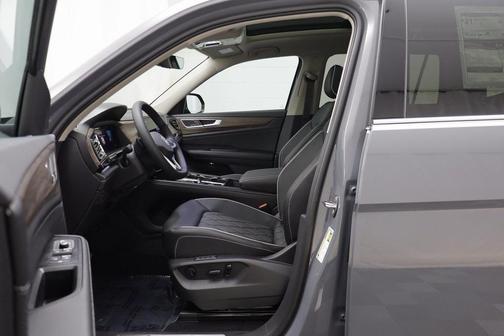 2026 Volkswagen Atlas 2.0T SEL Premium R-Line 4MOTION