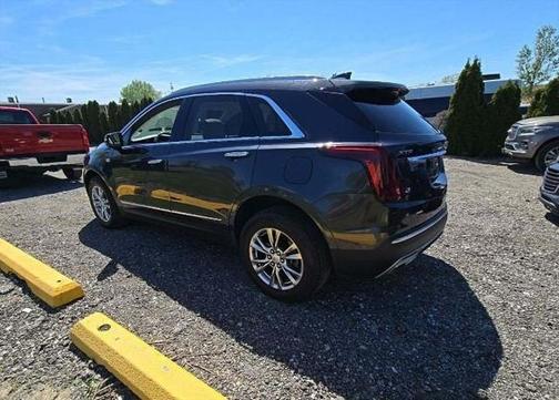 2022 Cadillac XT5 Premium Luxury