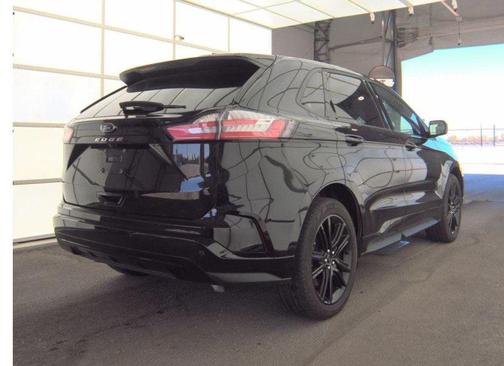 2024 Ford Edge ST Line