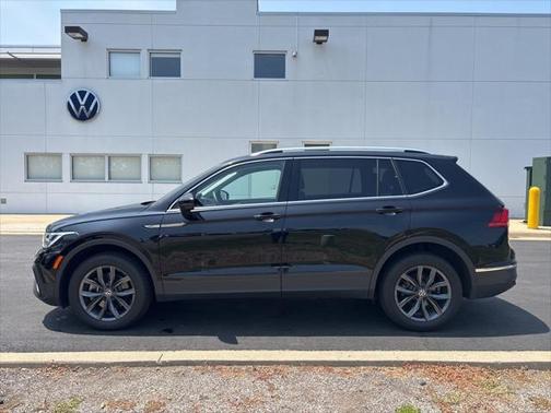 2022 Volkswagen Tiguan 2.0T SE 4MOTION