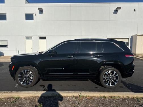 2023 Jeep Grand Cherokee 4xe Overland