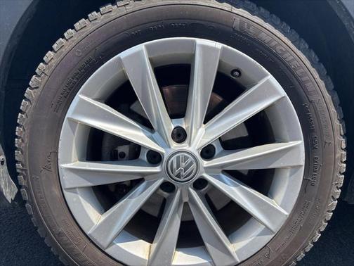 2017 Volkswagen Golf Alltrack TSI SE
