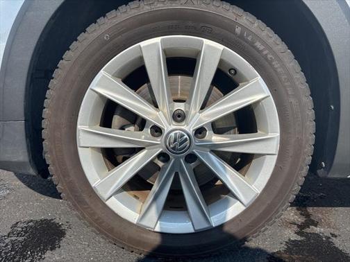 2017 Volkswagen Golf Alltrack TSI SE