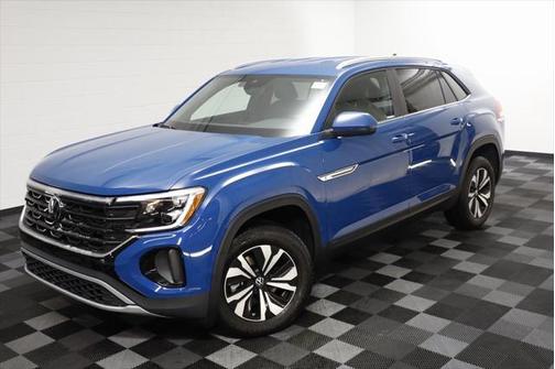 2025 Volkswagen Atlas Cross Sport 2.0T SE
