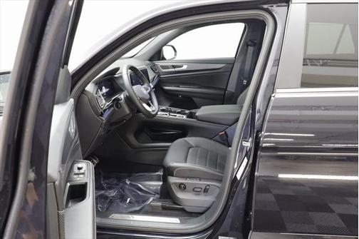 2024 Volkswagen Atlas Cross Sport 2.0T SEL