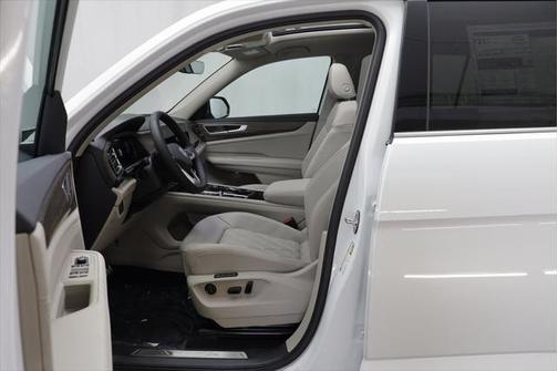 2025 Volkswagen Atlas 2.0T SEL Premium R-Line 4MOTION