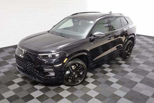 2025 Volkswagen Tiguan 2.0T SE R-Line Black 4MOTION