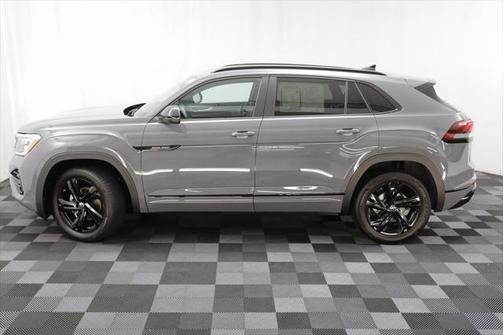 2025 Volkswagen Atlas Cross Sport 2.0T SEL