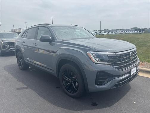2025 Volkswagen Atlas Cross Sport 2.0T SEL