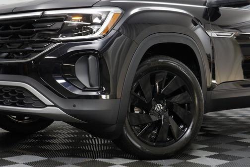 2026 Volkswagen Atlas Cross Sport 2.0T SE w/Technology 4MOTION