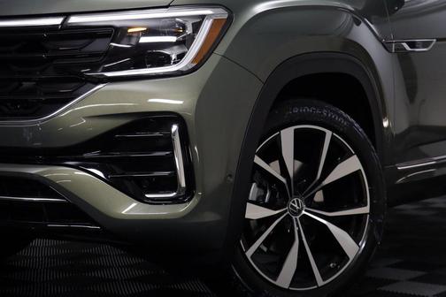 2026 Volkswagen Atlas 2.0T SEL Premium R-Line 4MOTION