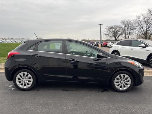 2016 Hyundai Elantra GT Base