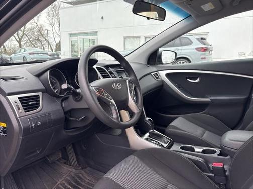 2016 Hyundai Elantra GT Base