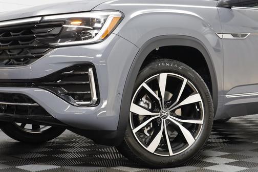 2026 Volkswagen Atlas 2.0T SEL Premium R-Line 4MOTION