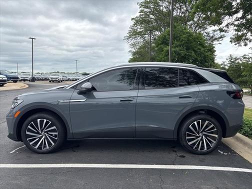 2023 Volkswagen ID.4 AWD Pro S Plus