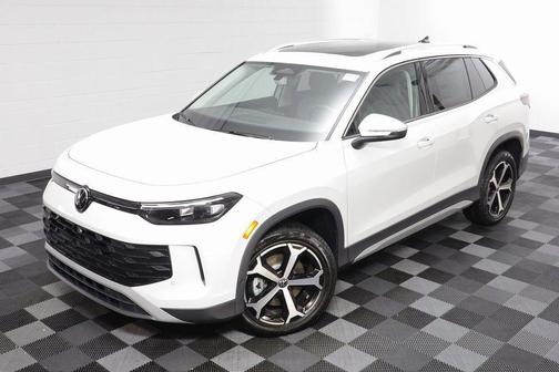 2025 Volkswagen Tiguan 2.0T SE 4MOTION