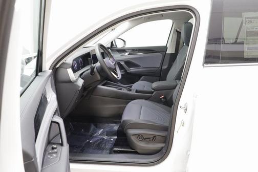 2025 Volkswagen Tiguan 2.0T SE 4MOTION